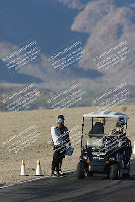 media/Oct-30-2025-Racers Edge (Thu) [[dabbdaf680]]/1-Around the Pits- Track Walk/